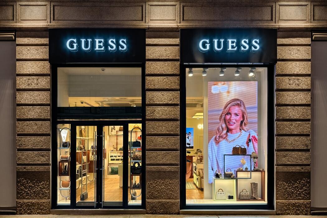 Images GUESS ACCESSORIES