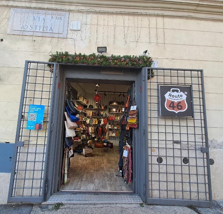 Images Radical Storage - Luggage Storage Colosseum