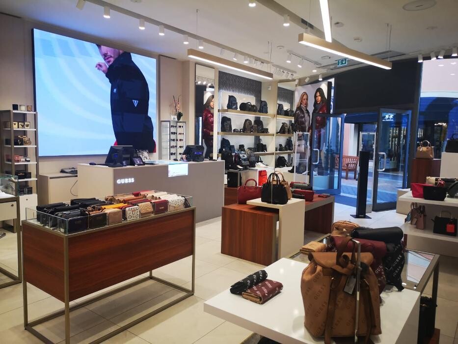 Images GUESS ACCESSORIES