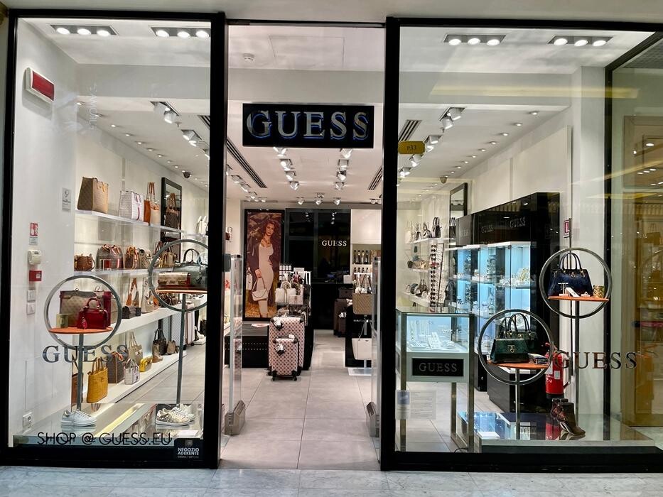 Images GUESS ACCESSORIES
