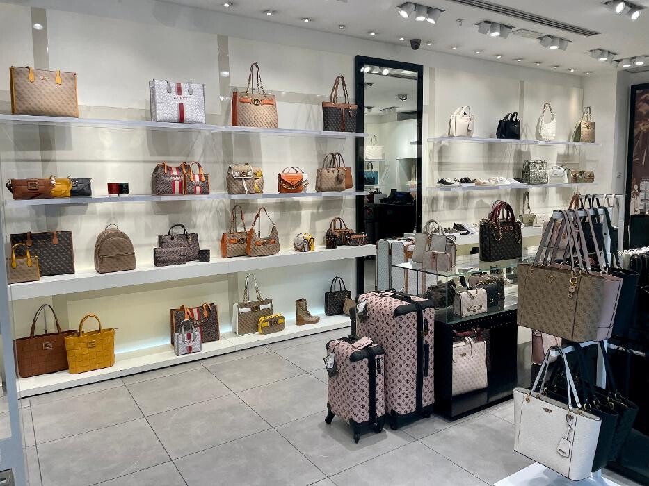 Images GUESS ACCESSORIES