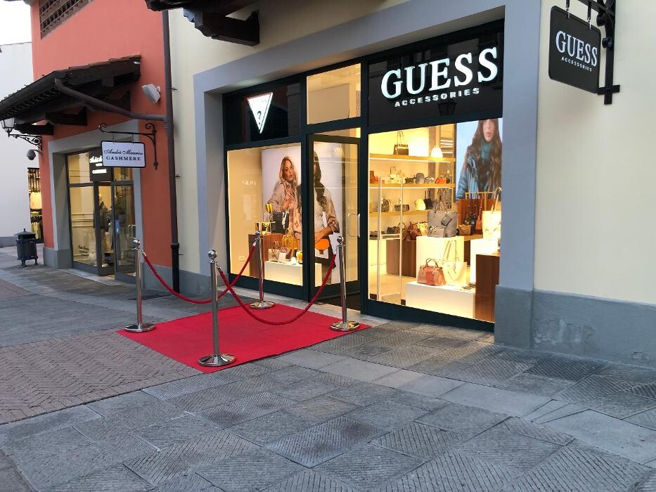 Images GUESS ACCESSORIES