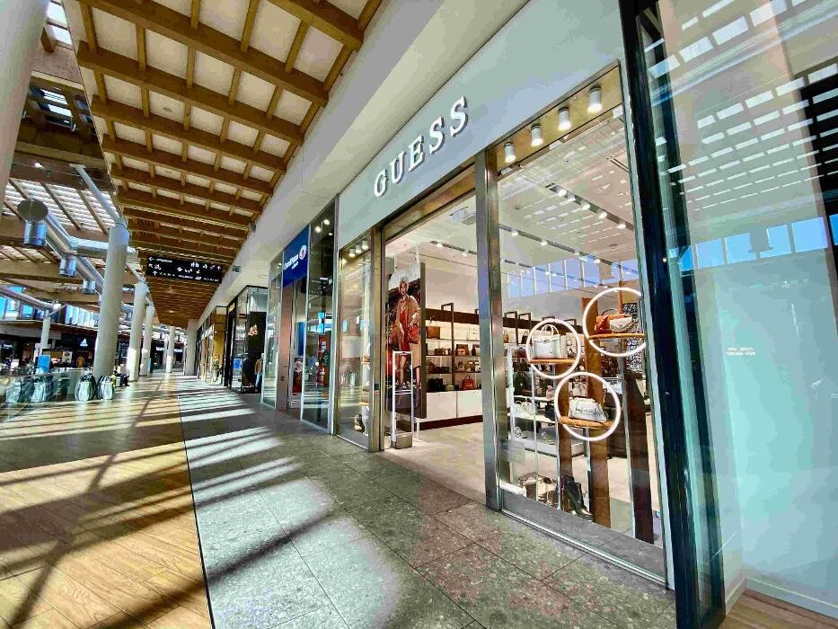 Images GUESS ACCESSORIES