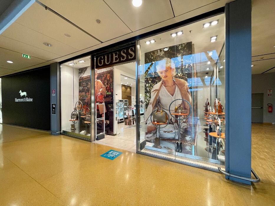 Images GUESS ACCESSORIES
