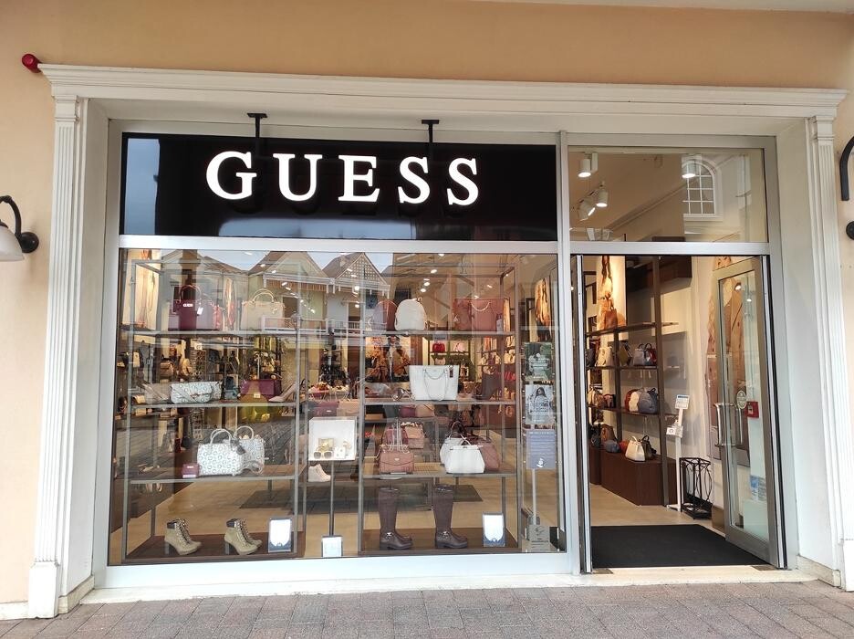 Images GUESS ACCESSORIES