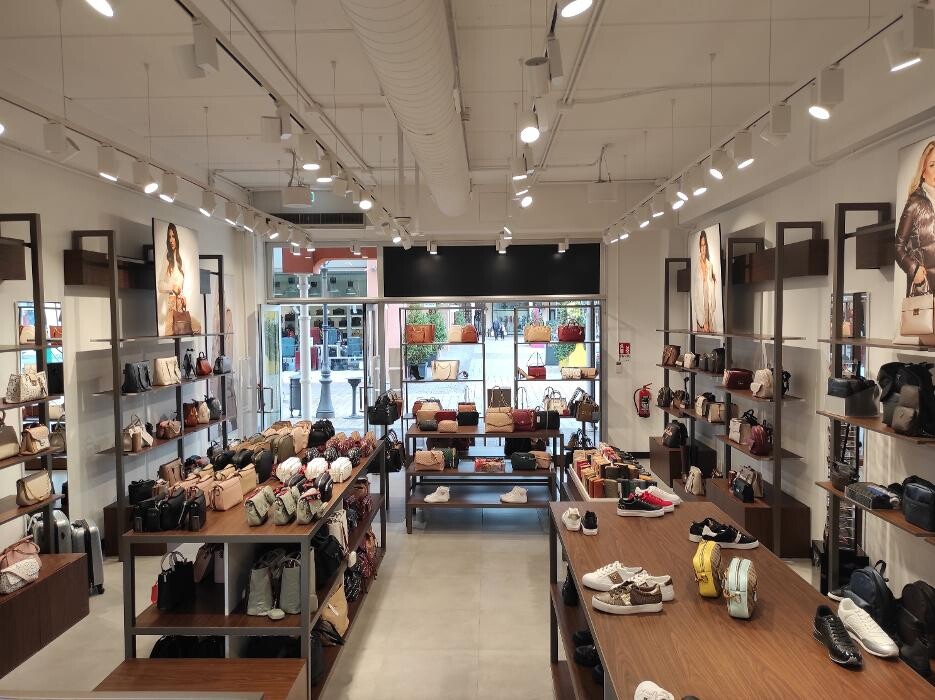 Images GUESS ACCESSORIES