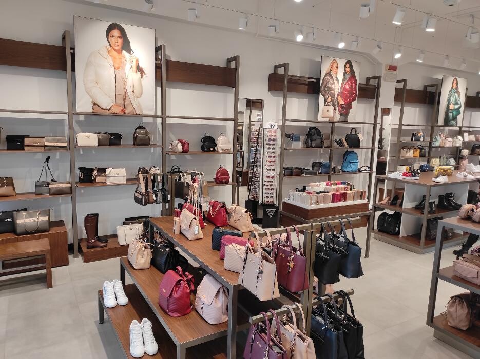 Images GUESS ACCESSORIES