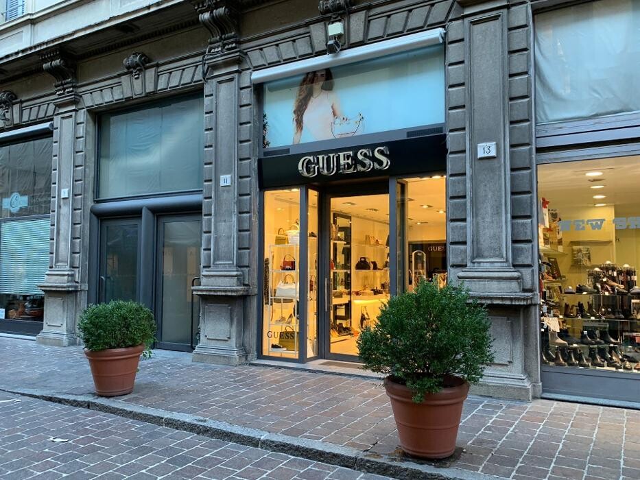 Images GUESS ACCESSORIES