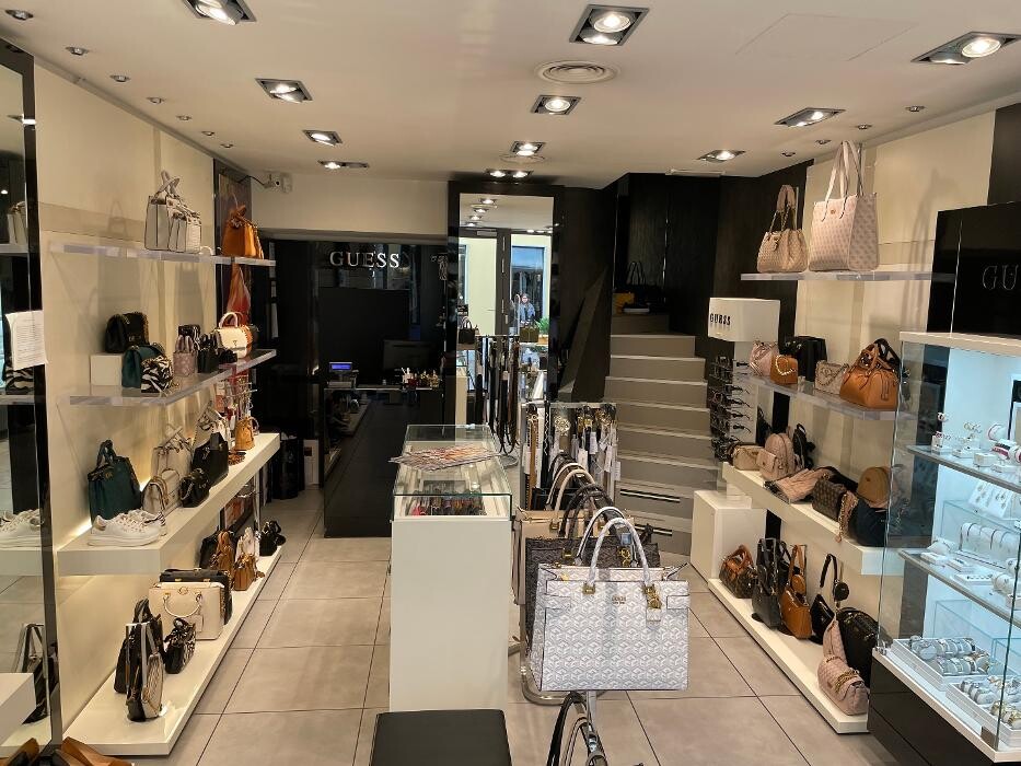 Images GUESS ACCESSORIES