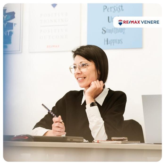 Images RE/MAX Venere 2