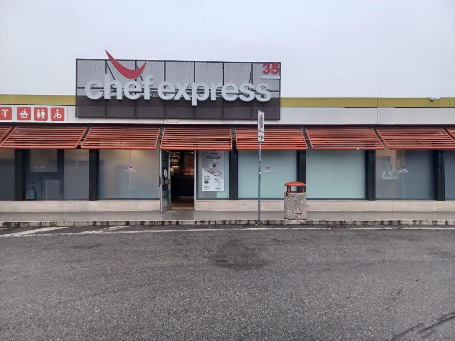 Images Chef Express - Castelnuovo Scrivia Ovest 35
