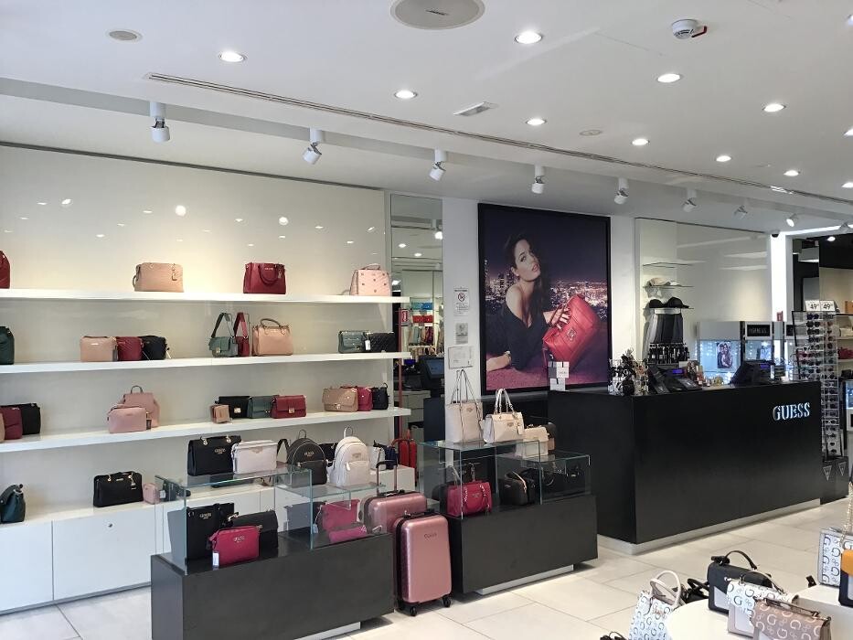 Images GUESS ACCESSORIES