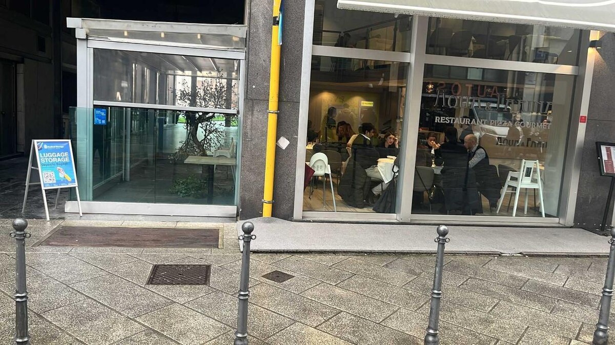 Images Luggage Storage near San Babila - Radical Storage