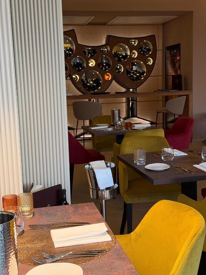 Images Molo17 | La cantina con cucina - Cucina mediterranea moderna