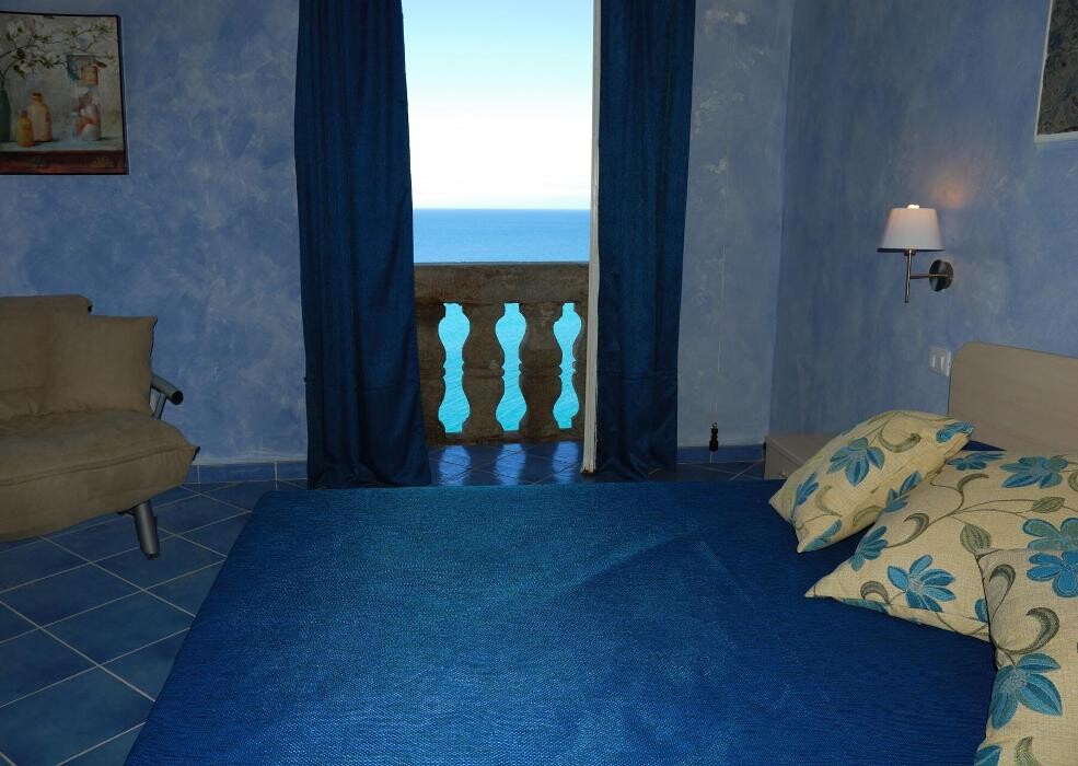 Images Valentour Incoming | Viaggi in Calabria - DMC e Tour Operator - Esperienze su Misura