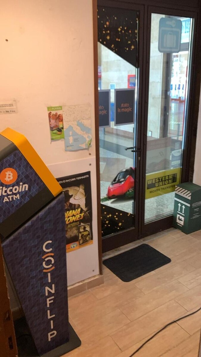 Images CoinFlip Bitcoin ATM - Edicola Ferrarini Alessandro (Stazione FS)