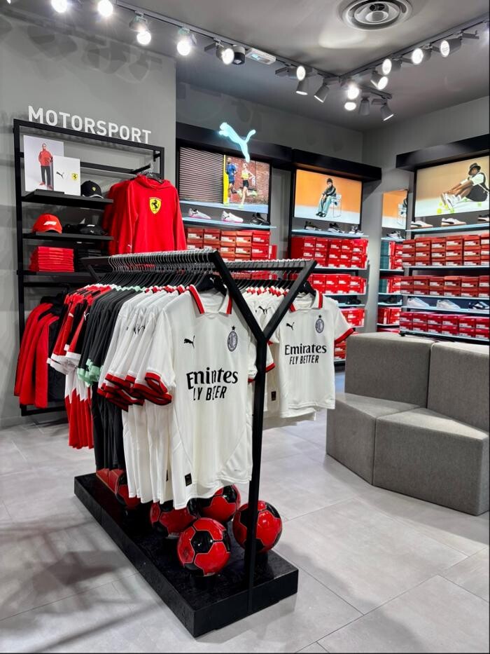 Images PUMA Outlet Fidenza