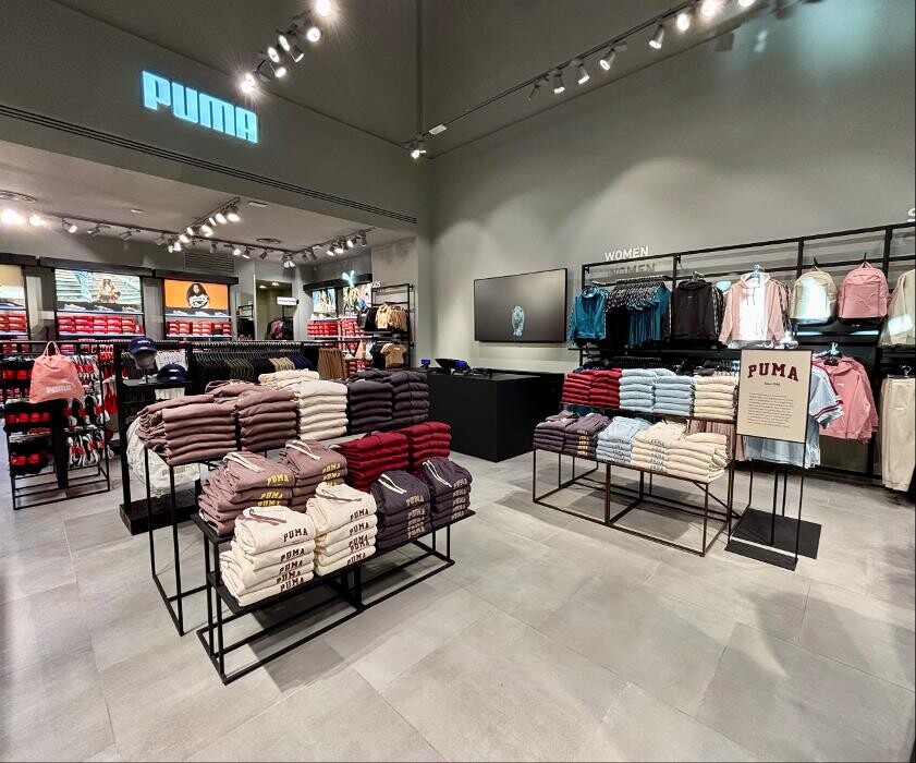 Images PUMA Outlet Fidenza
