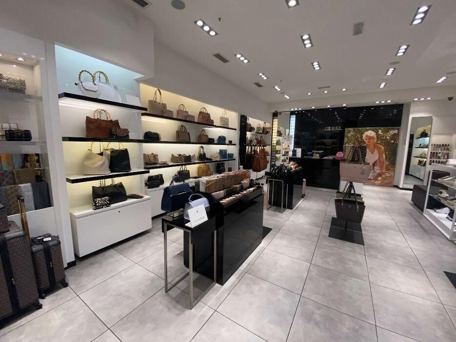 Images GUESS ACCESSORIES