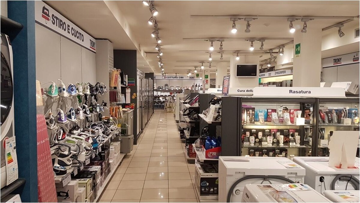 Images Trony via Ducco Brescia