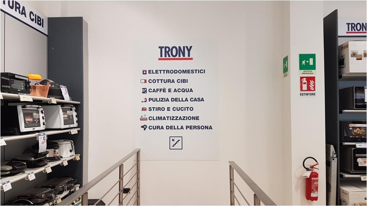 Images Trony via Ducco Brescia