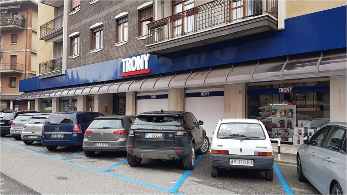 Images Trony via Ducco Brescia