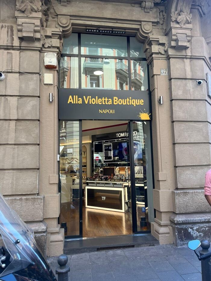 Images Alla Violetta Boutique