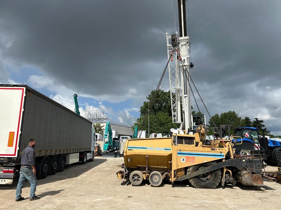 Images DAMAC | Vendita e Noleggio macchine movimento terra | Roma