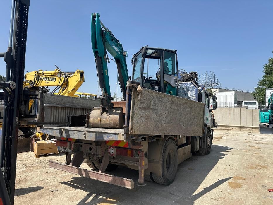 Images DAMAC | Vendita e Noleggio macchine movimento terra | Roma