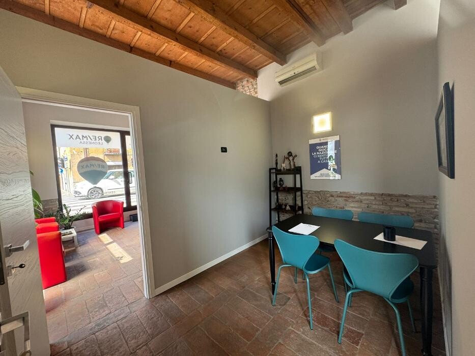 Images RE/MAX Leonessa