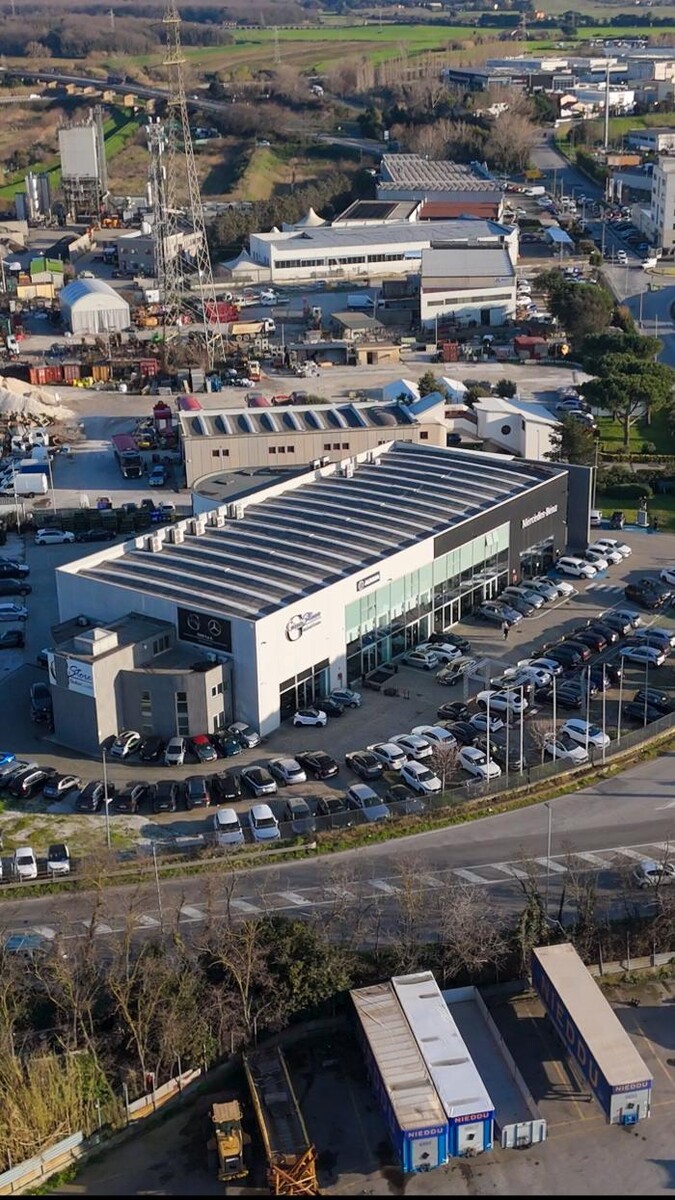 Images Gino Mercedes e Smart Livorno