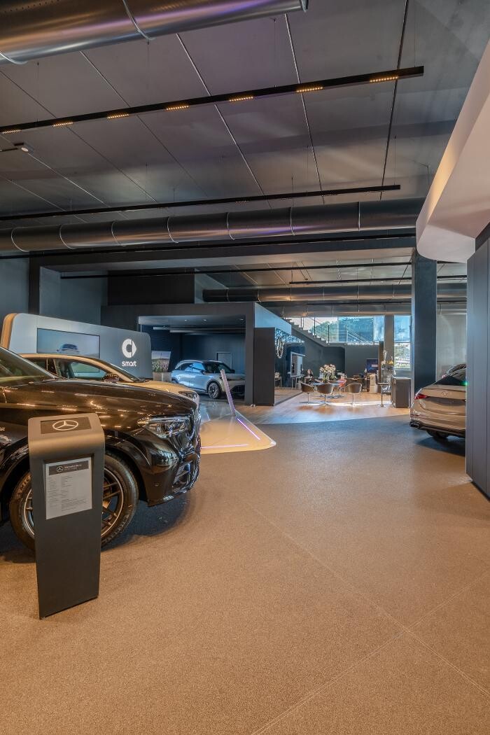 Images Gino Mercedes e Smart Livorno