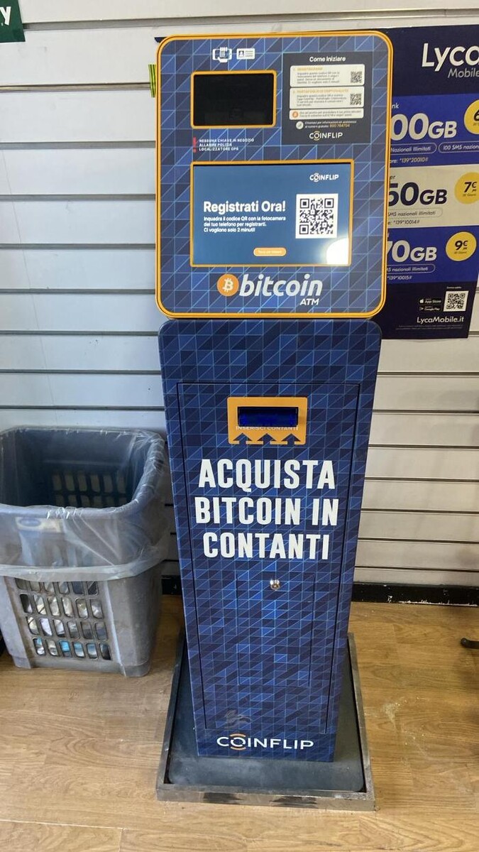 Images CoinFlip Bitcoin ATM - Service Center Zara Milano (Zara)