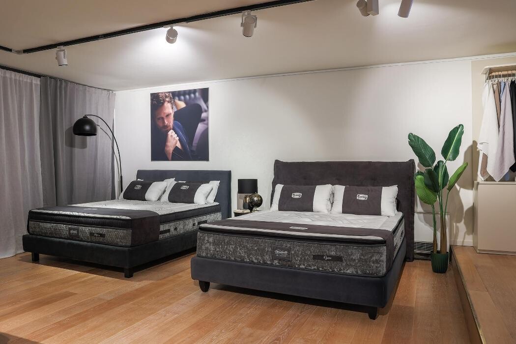 Images Simmons Premium Reseller Lissone