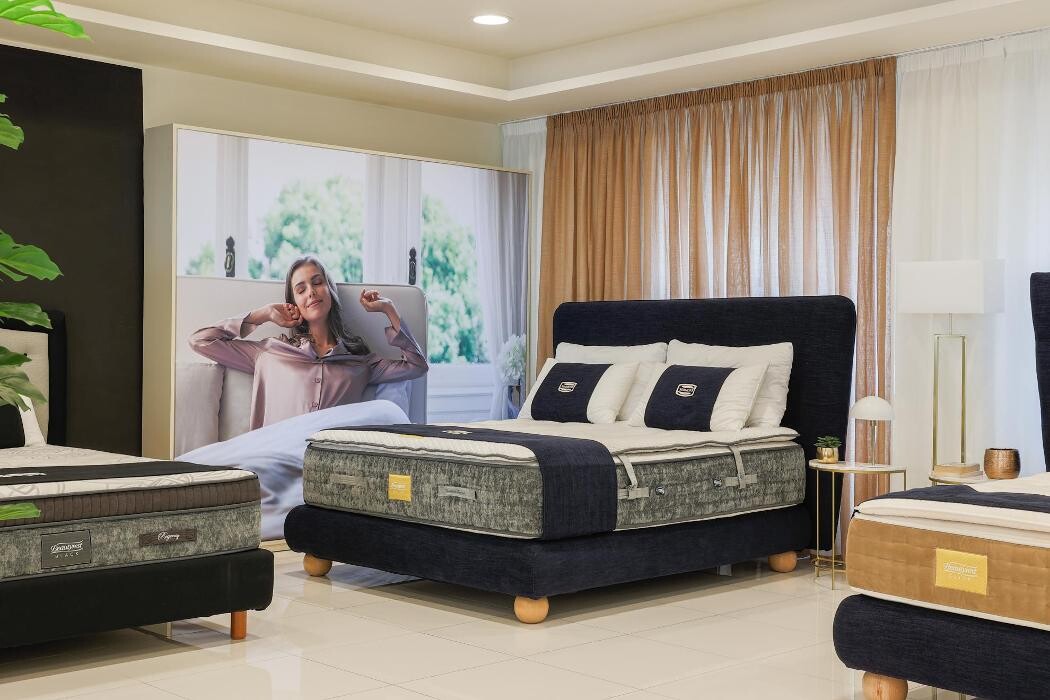 Images Simmons Premium Reseller Roma Tuscolana