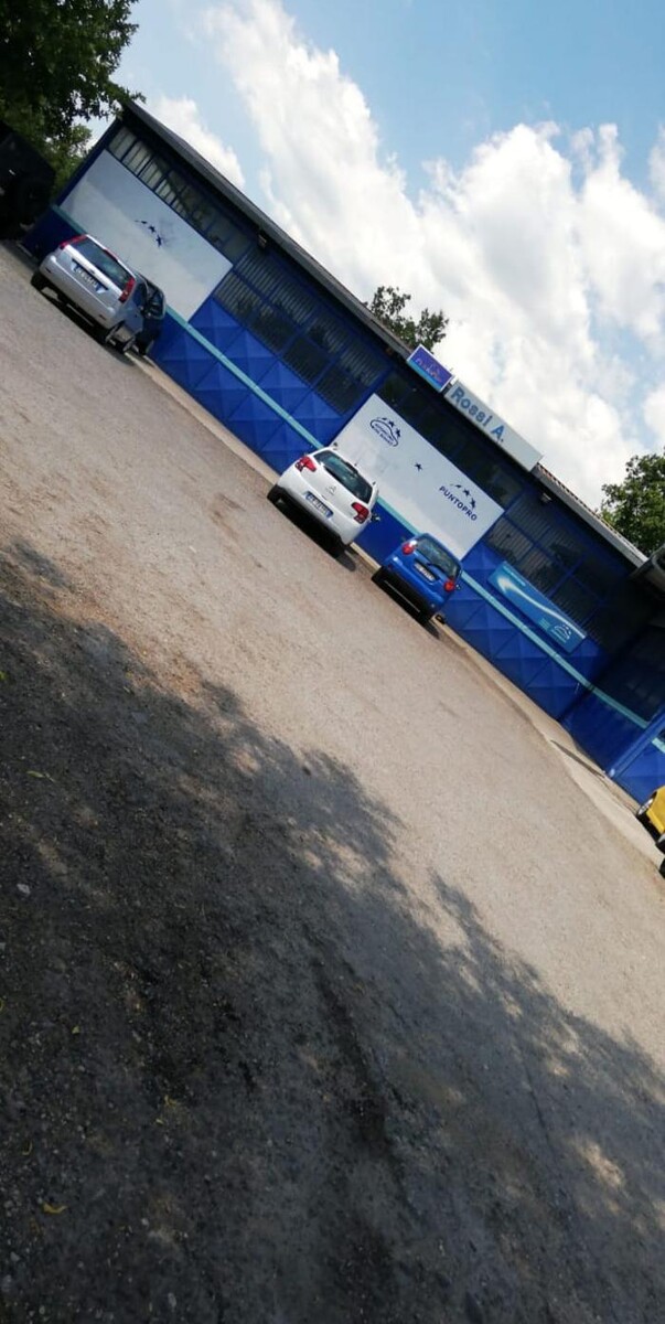 Images Rossi Auto s.r.l Castrol Service