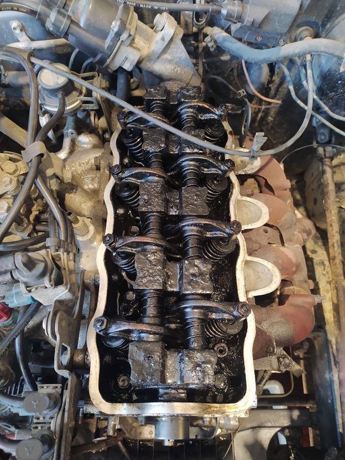 Images Autofficina M.V.F. di Magliano e Falchi snc Bosch & Castrol Service