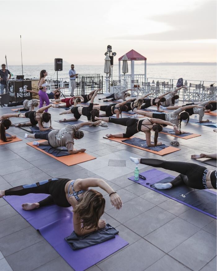 Images Adapto Studio