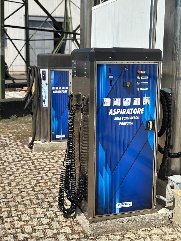 Images Centro Lavaggi Polini Castrol Service