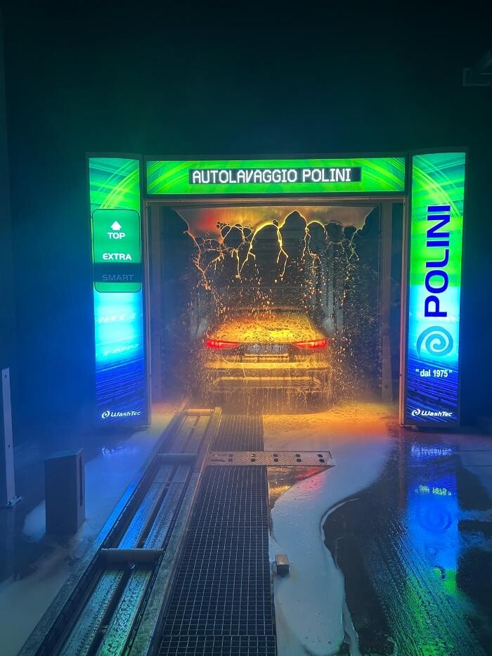Images Centro Lavaggi Polini Castrol Service