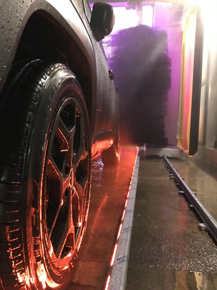 Images Centro Lavaggi Polini Castrol Service