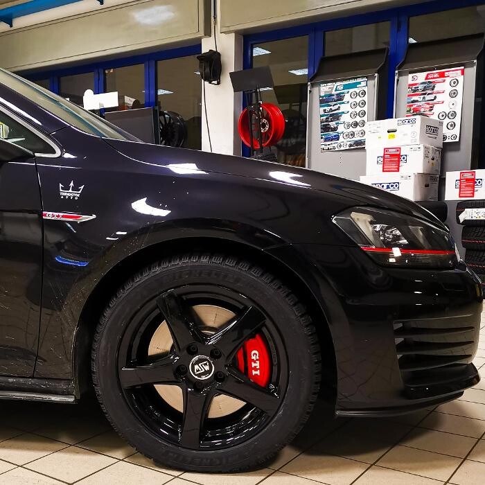 Images Euromaster Elvis Gomme