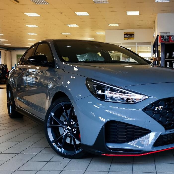 Images Euromaster Elvis Gomme