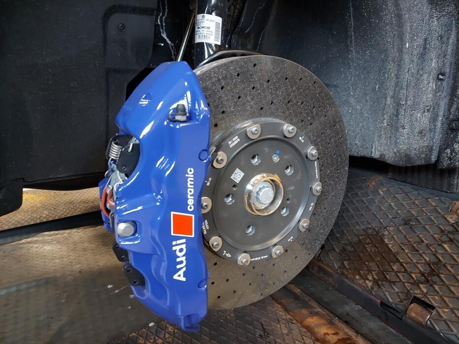 Images Euromaster Elvis Gomme