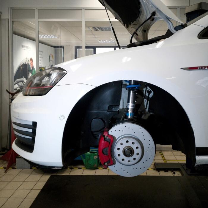 Images Euromaster Elvis Gomme