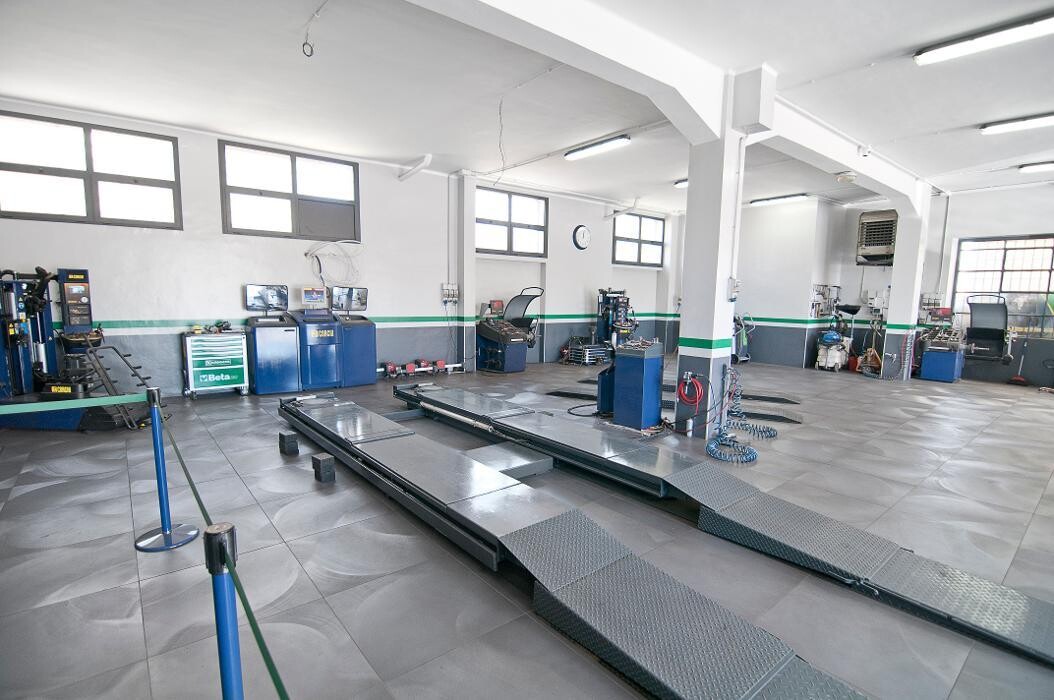 Images Euromaster Pneus Center - Il Gommo