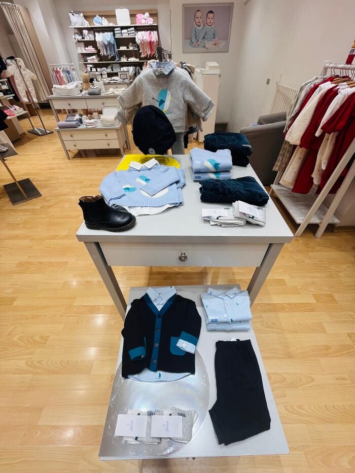 Images JACADI BARI ANDREA