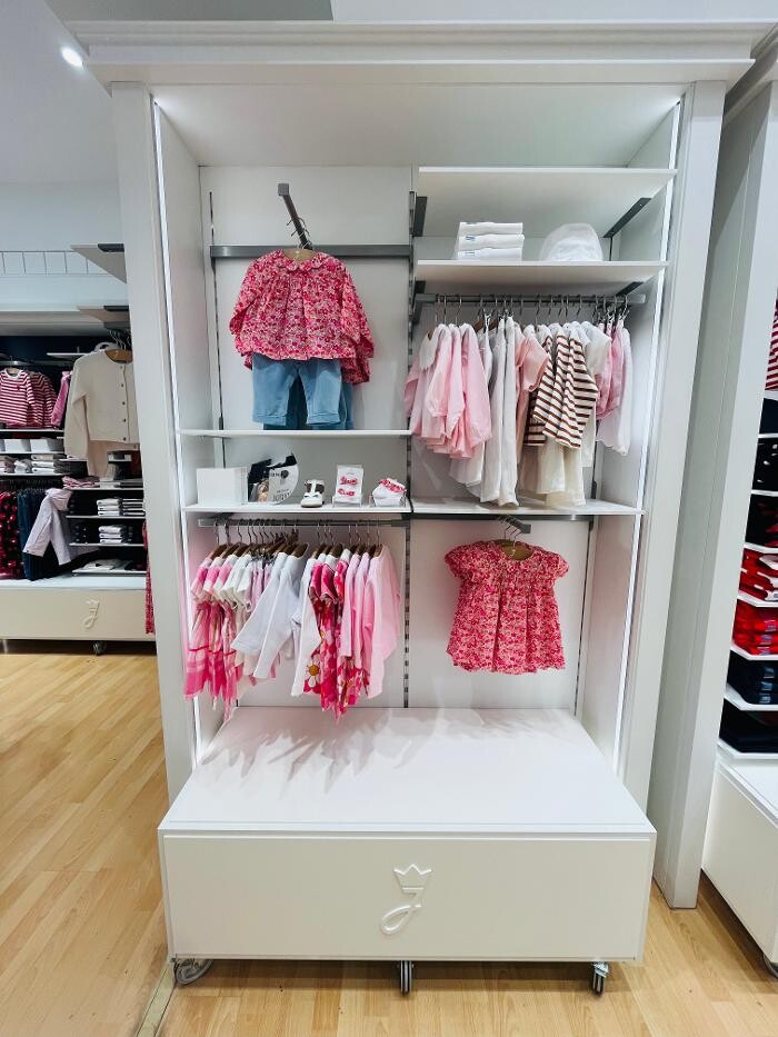 Images JACADI BARI ANDREA