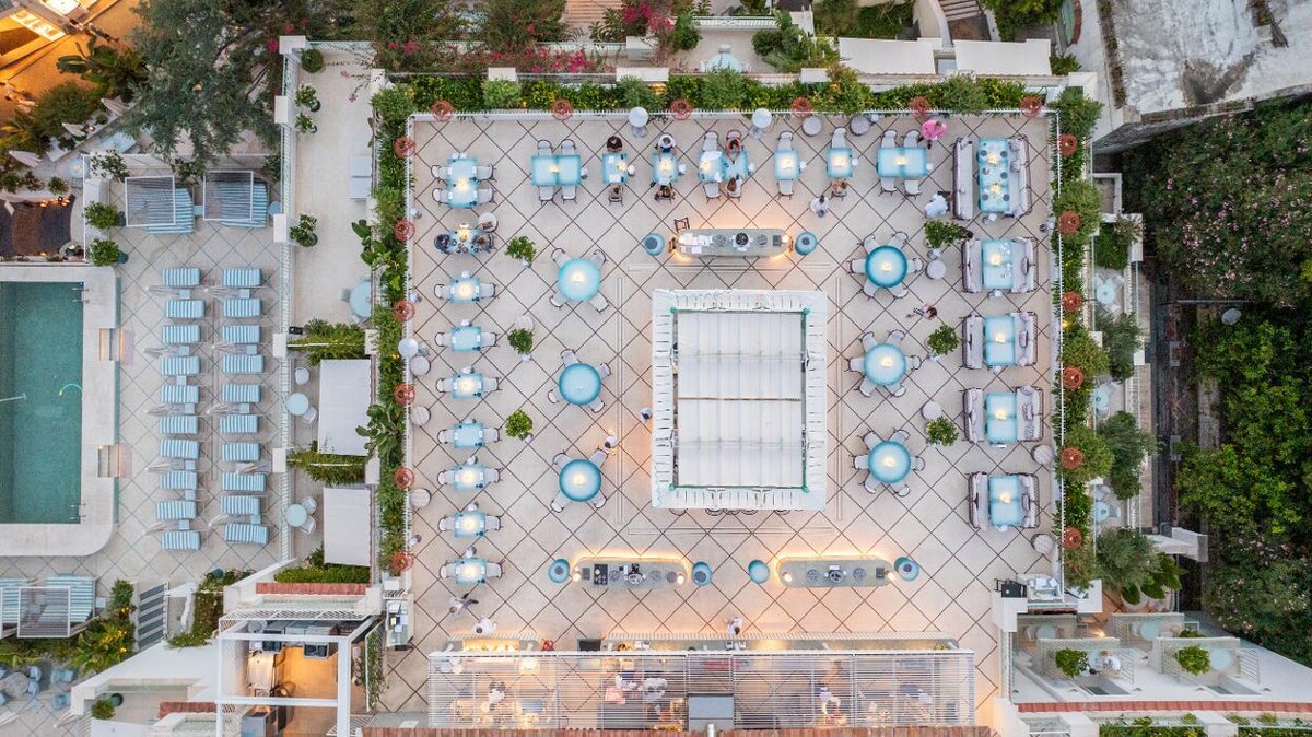 Images Bianca Rooftop Carne & Crudo