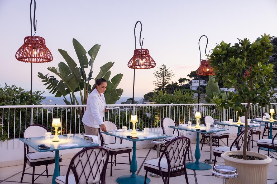 Images Bianca Rooftop Carne & Crudo